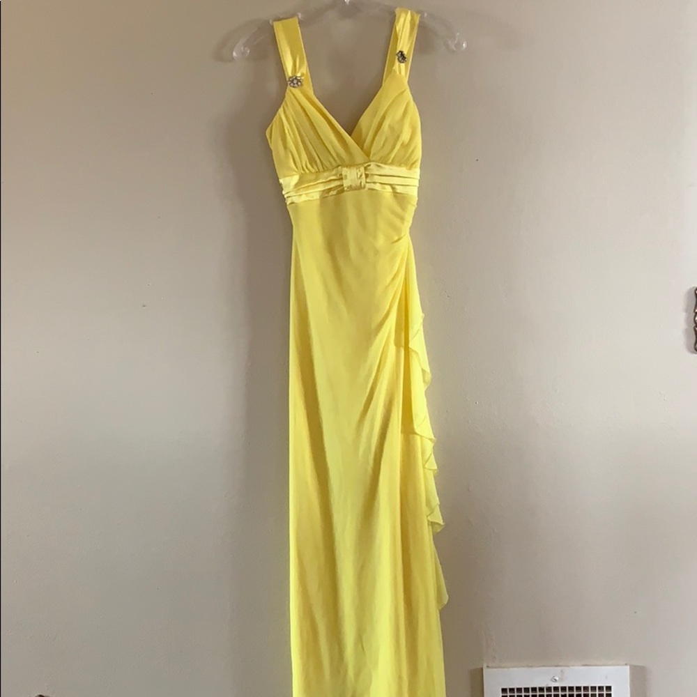 Yellow prom dress